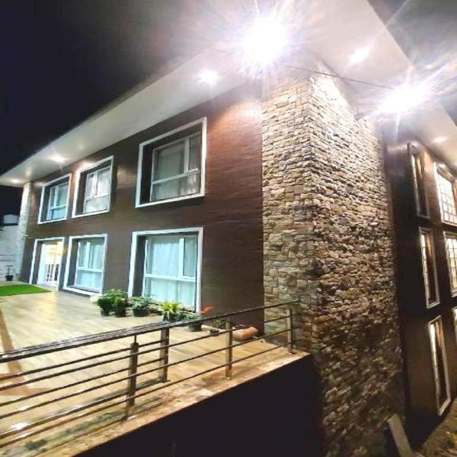 The Sapling Manor Hotell Mussoorie Eksteriør bilde
