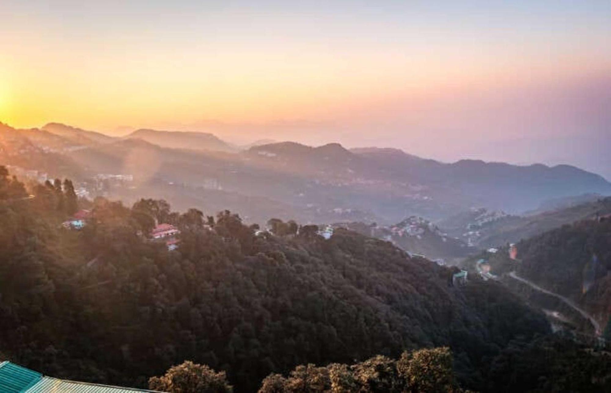 The Sapling Manor Hotell Mussoorie Eksteriør bilde