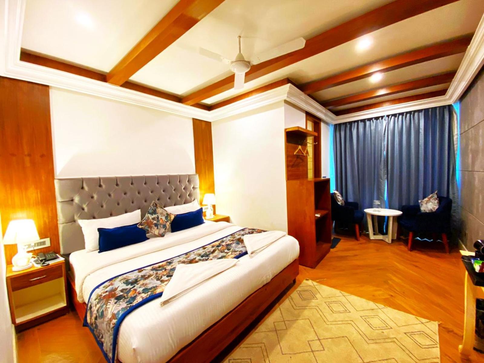 The Sapling Manor Hotell Mussoorie Eksteriør bilde
