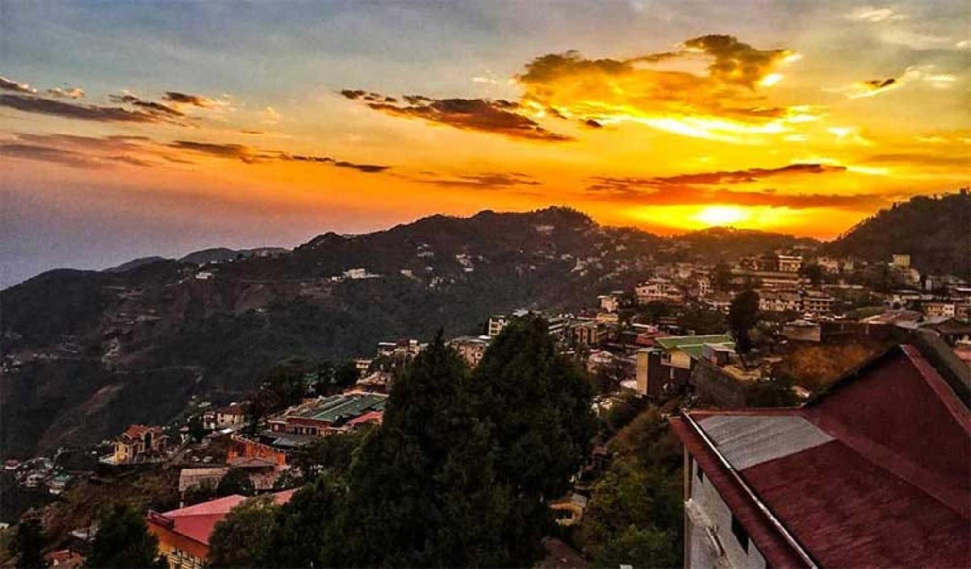 The Sapling Manor Hotell Mussoorie Eksteriør bilde