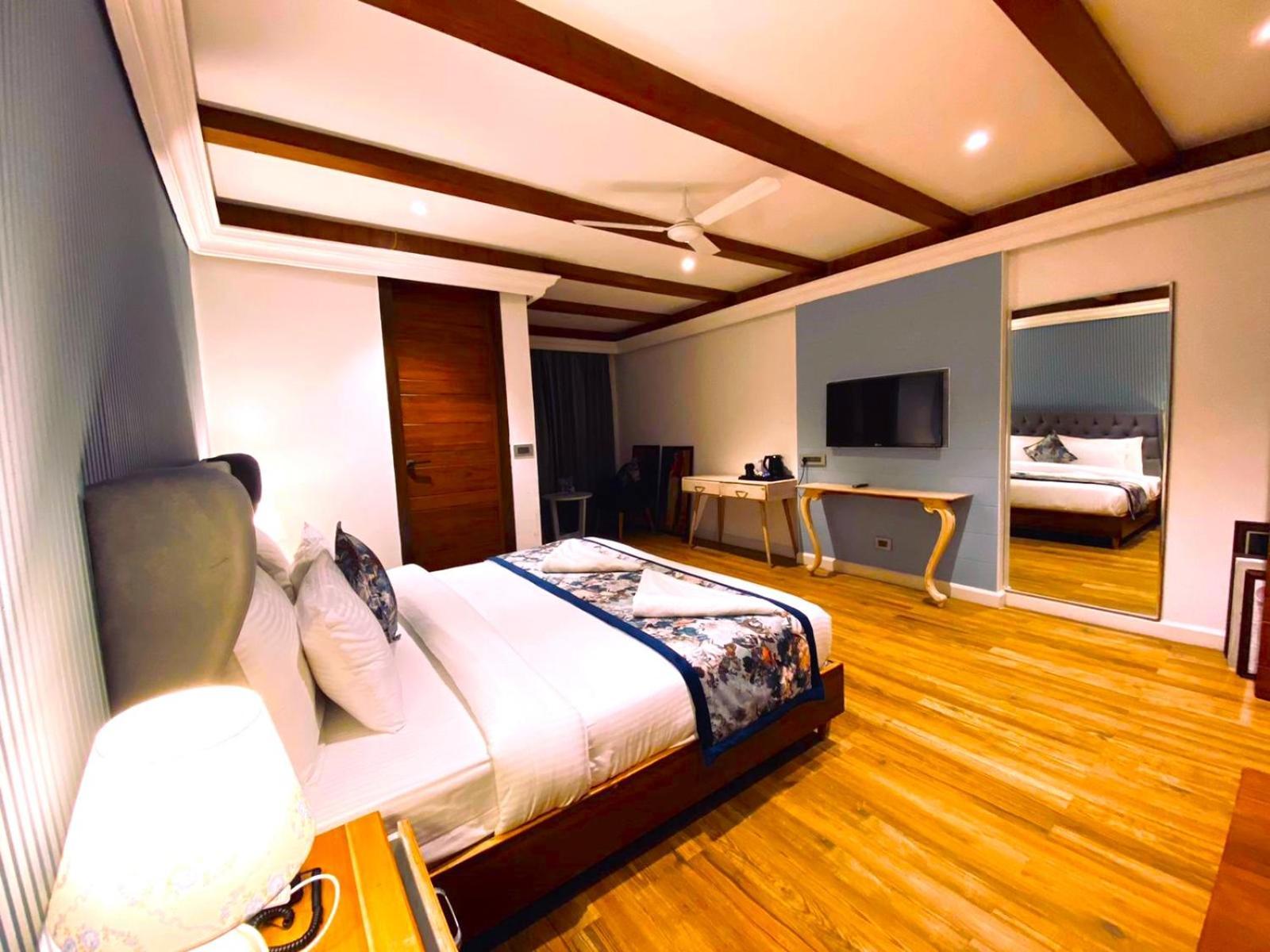 The Sapling Manor Hotell Mussoorie Eksteriør bilde